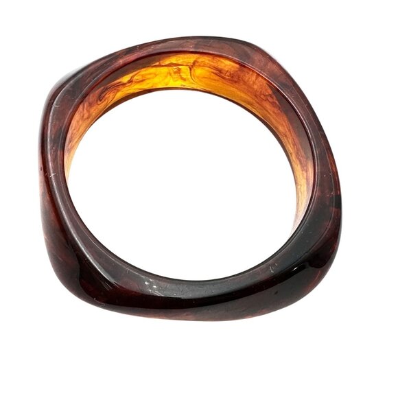 Dark Amber Colored Swirl Lucite Wide Bangle Bracelet Retro Chic Style Stackable - Picture 4 of 6